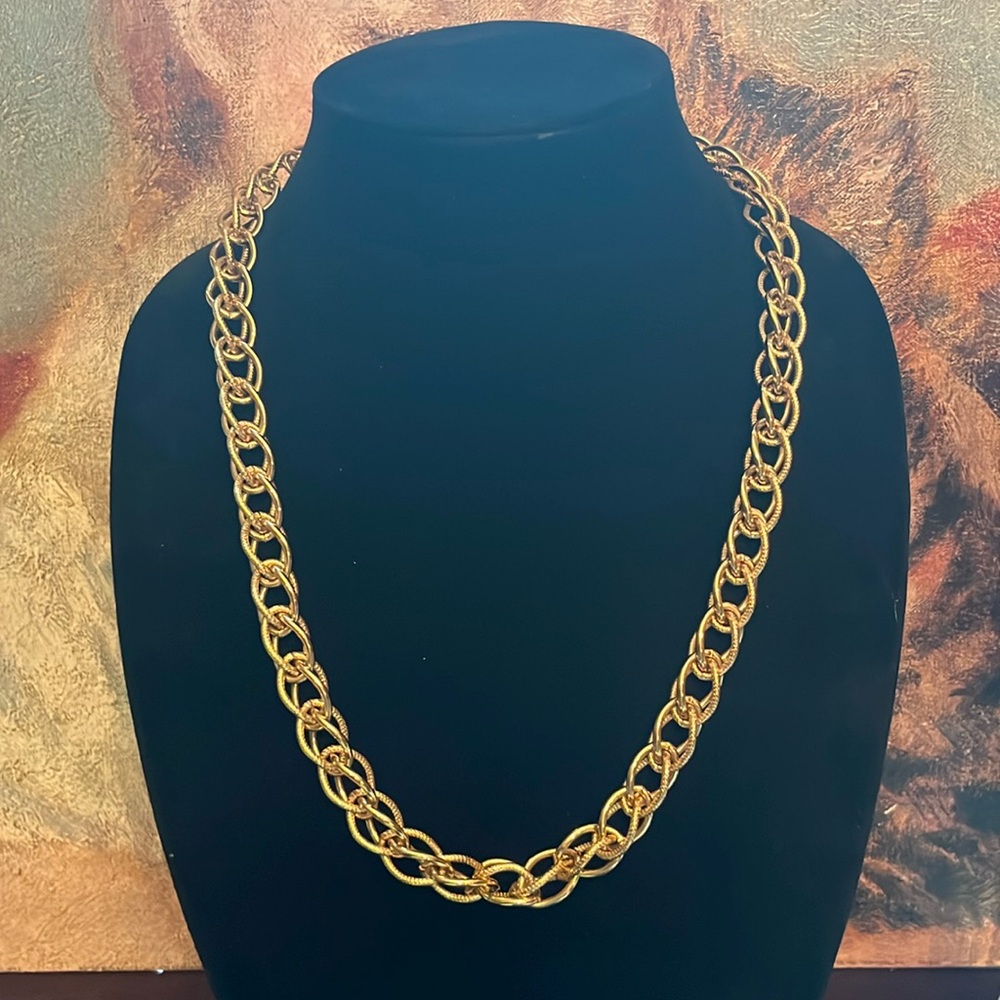 Monet Chunk Gold Tone Rope Chain Vintage
